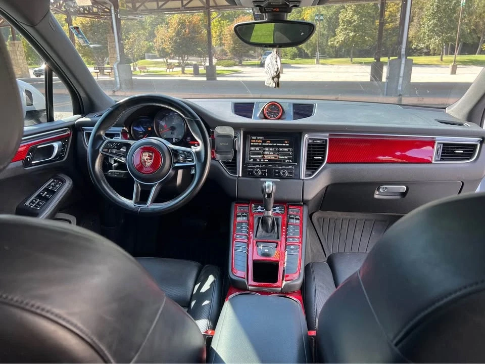 2016 Porsche Macan Turbo - Image 9 of 15