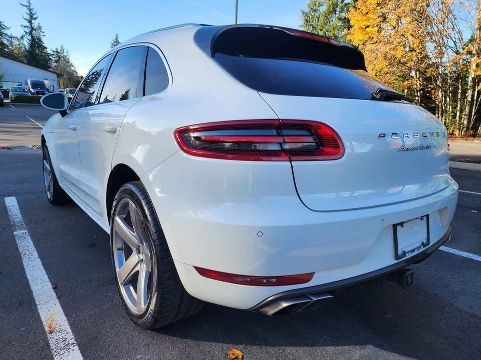 2016 Porsche Macan Turbo - Image 7 of 19