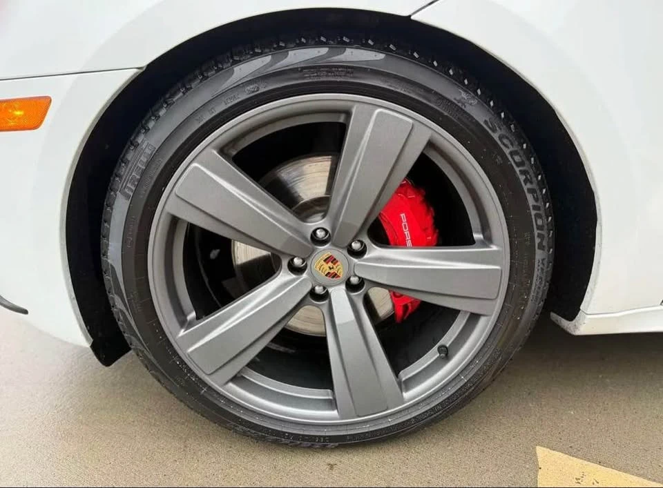 2016 Porsche Macan Turbo - Image 7 of 15