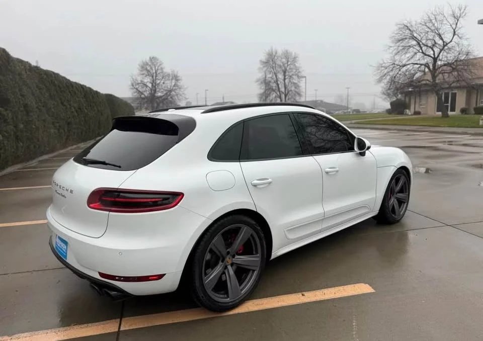 2016 Porsche Macan Turbo - Image 6 of 15