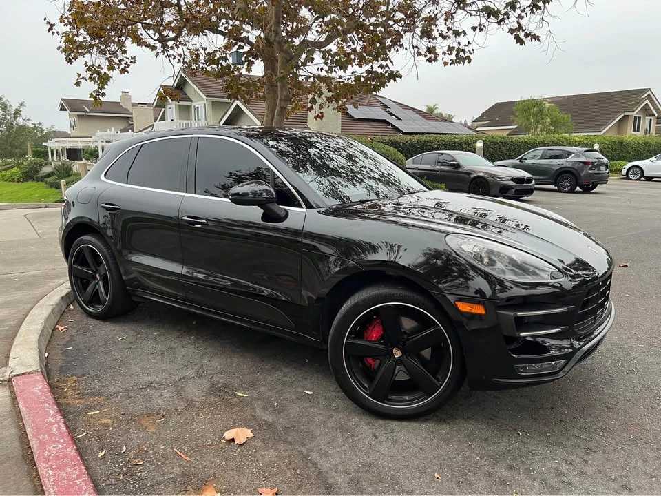 2016 Porsche Macan Turbo - Image 4 of 19