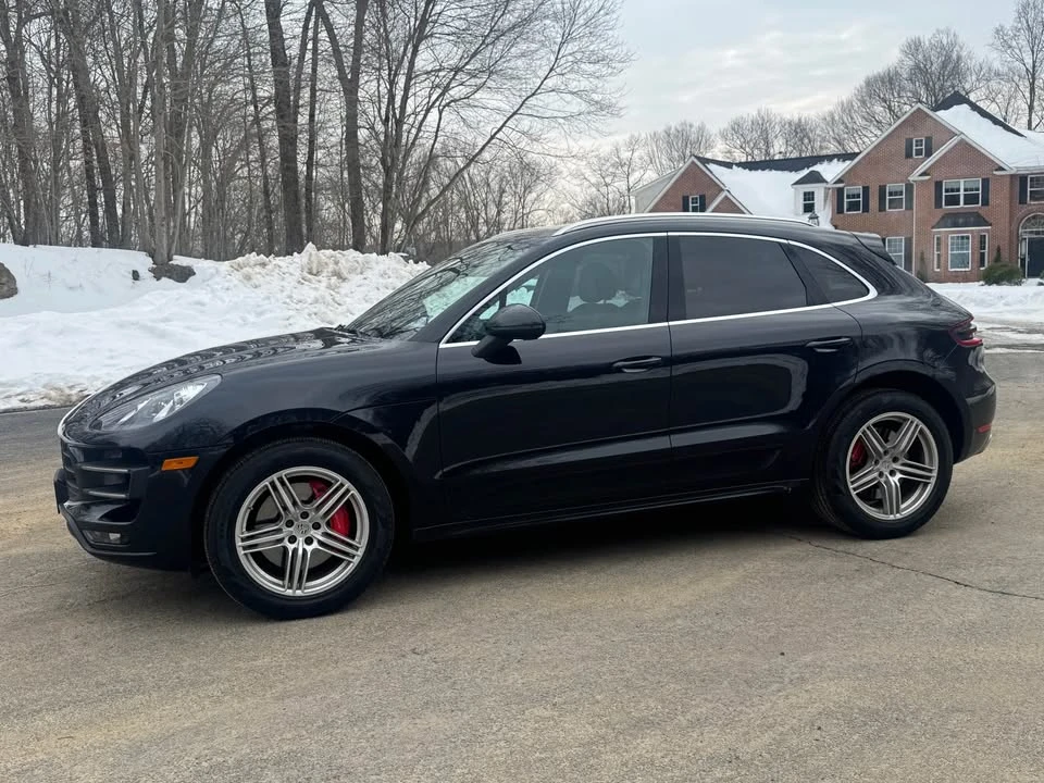 2016 Porsche Macan Turbo - Image 5 of 9