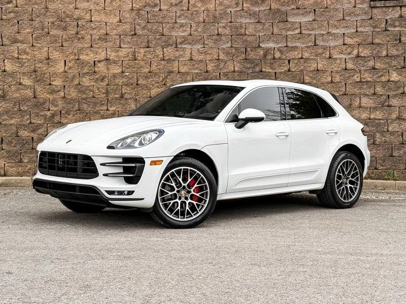 2016 Porsche Macan Turbo - Image 9 of 20