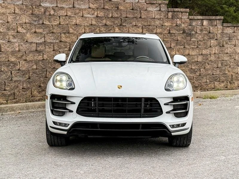 2016 Porsche Macan Turbo - Image 8 of 20