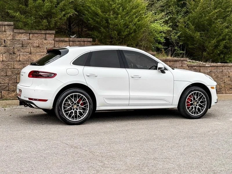 2016 Porsche Macan Turbo - Image 3 of 20