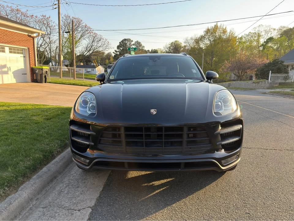 2016 Porsche Macan Turbo - Image 2 of 10