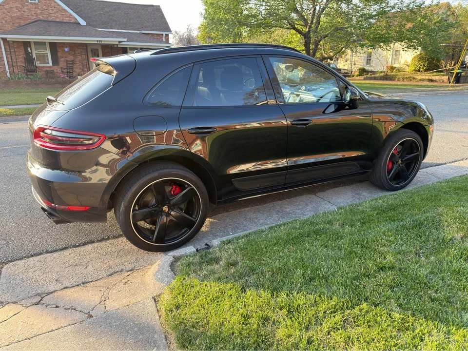 2016 Porsche Macan Turbo - Image 5 of 10