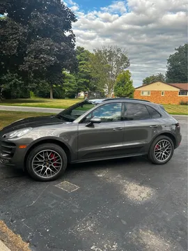 2016 Porsche Macan Turbo - Image 2 of 13