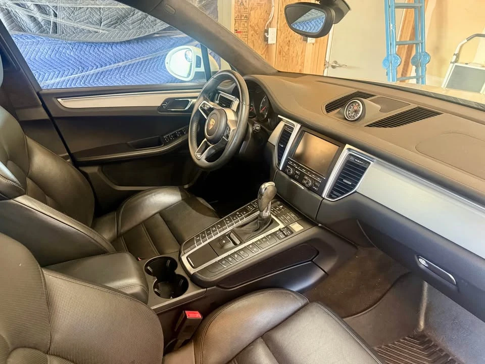 2016 Porsche Macan Turbo - Image 12 of 12