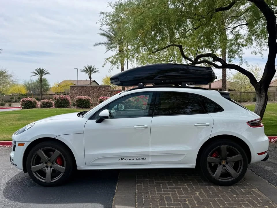 2016 Porsche Macan Turbo - Image 11 of 12