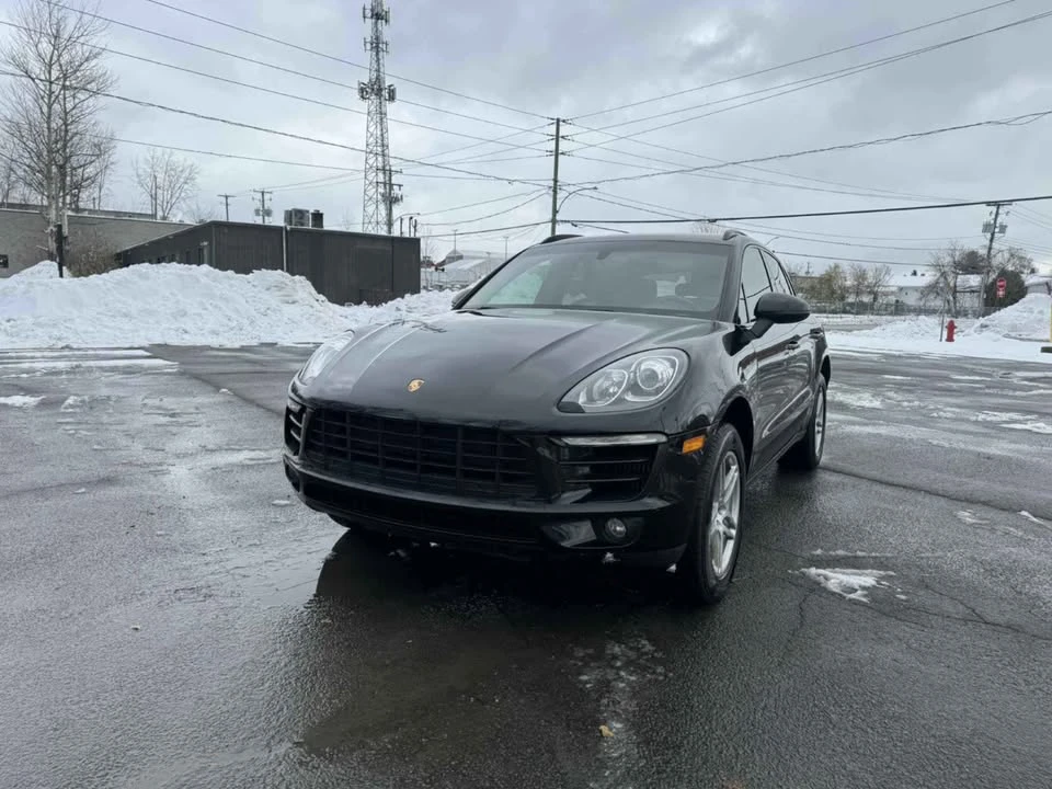 2016 Porsche Macan - Image 2 of 19