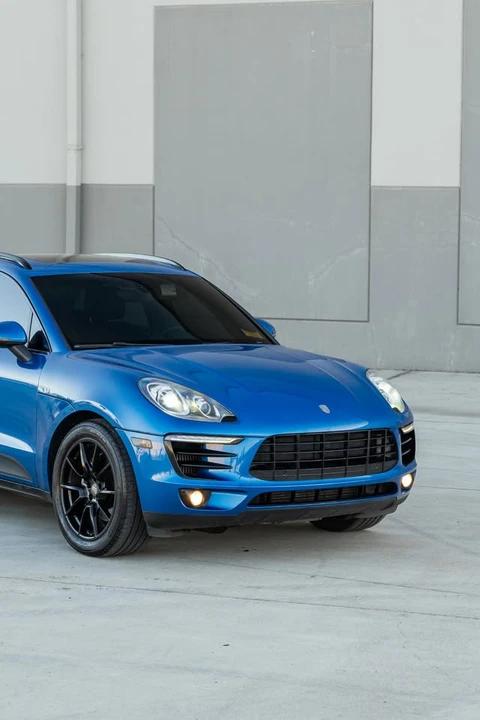 2016 Porsche Macan - Image 17 of 19