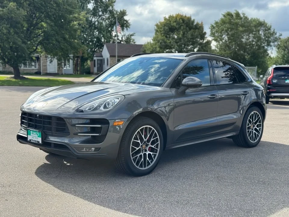 2016 Porsche Macan Turbo - Image 3 of 17