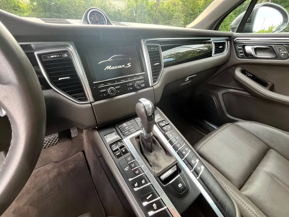 2016 Porsche Macan S - Image 14 of 18