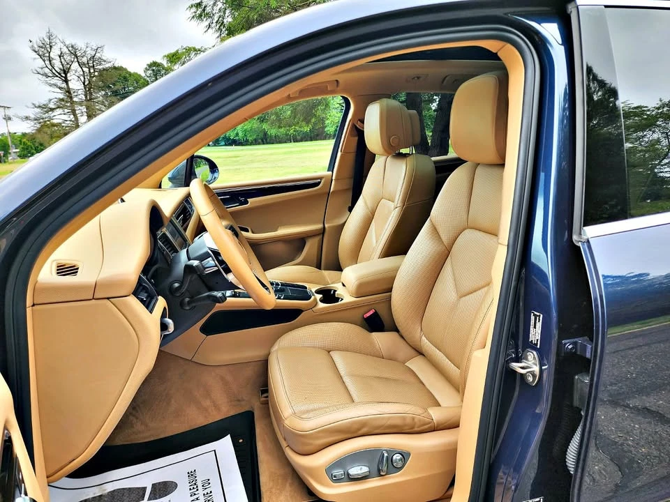 2016 Porsche Macan S - Image 10 of 20