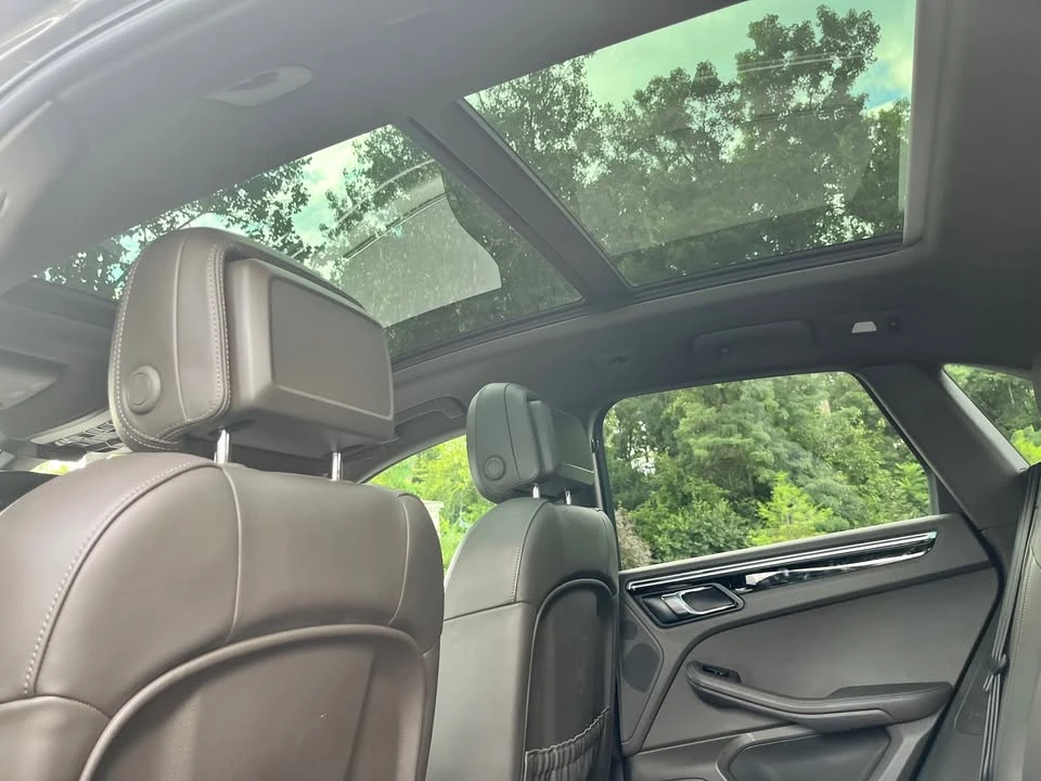 2016 Porsche Macan S - Image 11 of 18