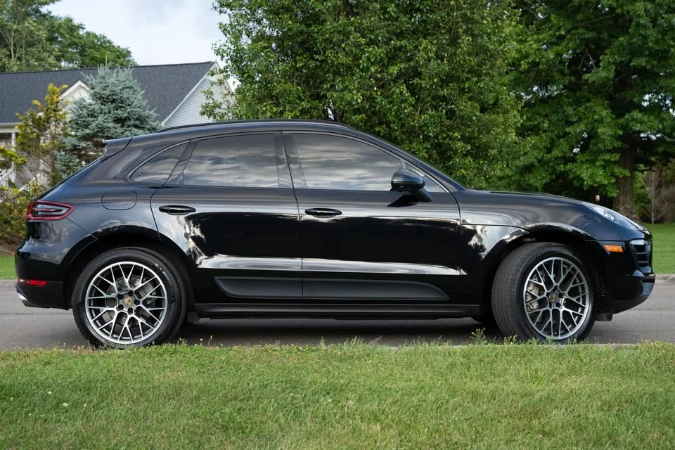 2016 Porsche Macan S - Image 12 of 14