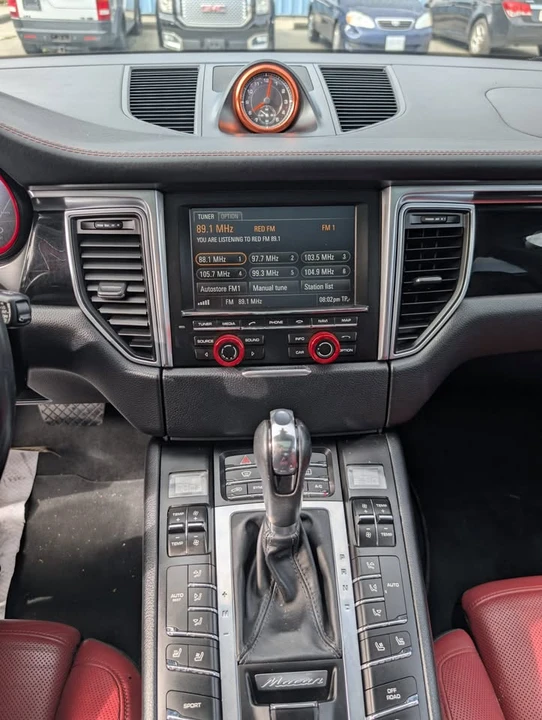 2016 Porsche Macan S - Image 10 of 20