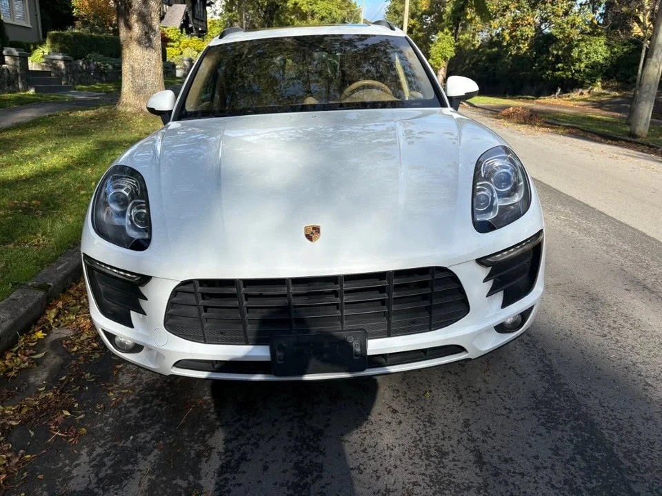 2016 Porsche Macan S - Image 18 of 19