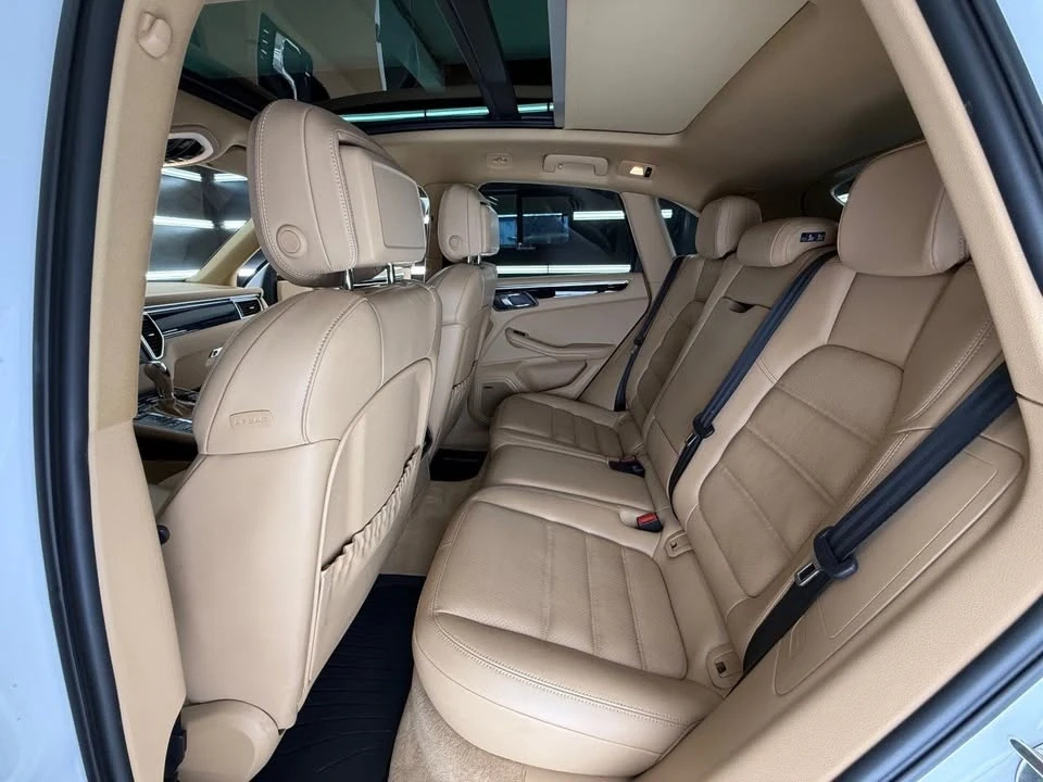 2016 Porsche Macan S - Image 6 of 19