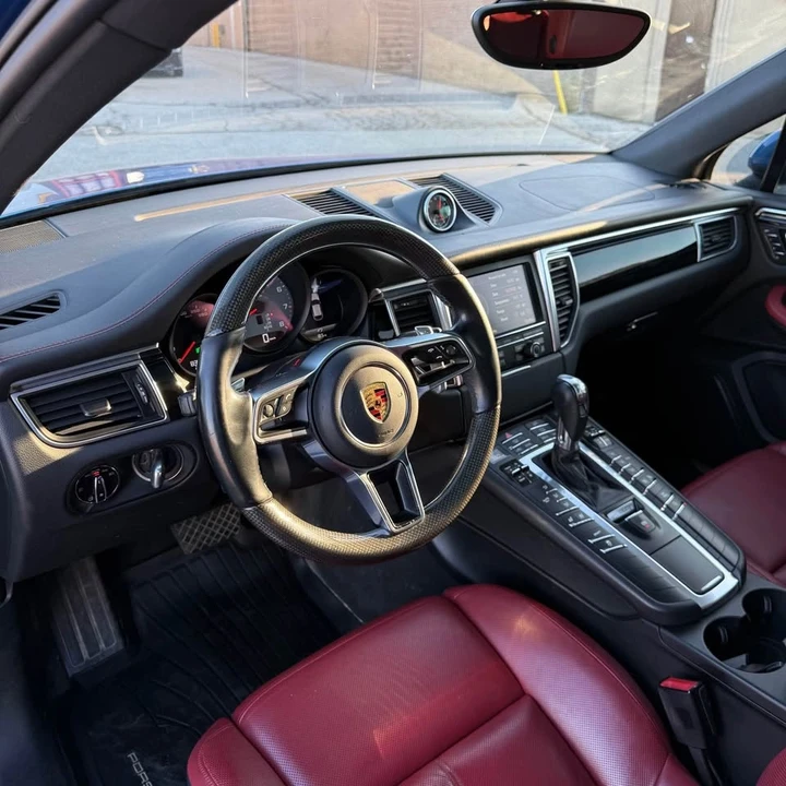 2016 Porsche Macan S - Image 2 of 11