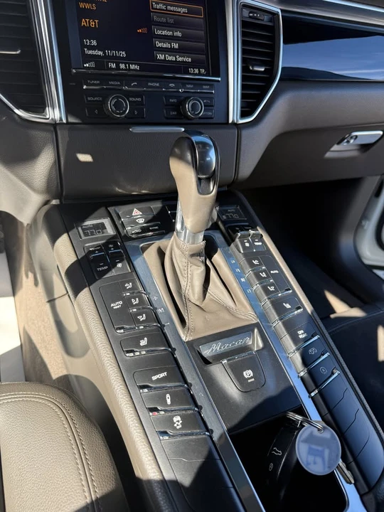 2016 Porsche Macan S - Image 8 of 15