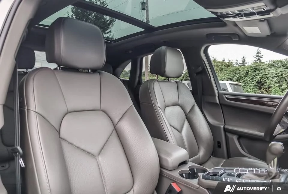 2016 Porsche Macan S - Image 12 of 15