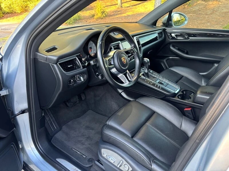 2016 Porsche Macan S - Image 9 of 20