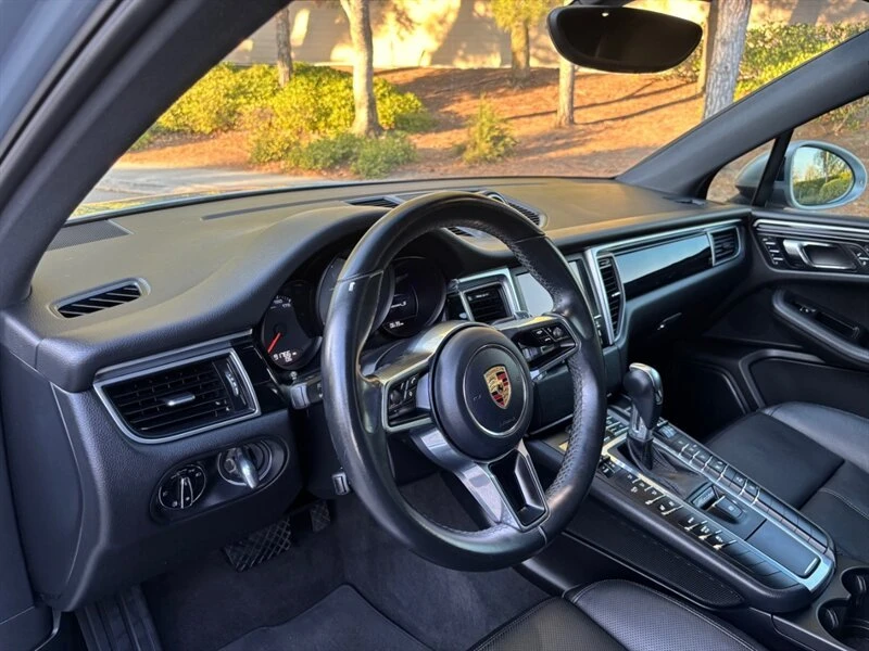 2016 Porsche Macan S - Image 10 of 20