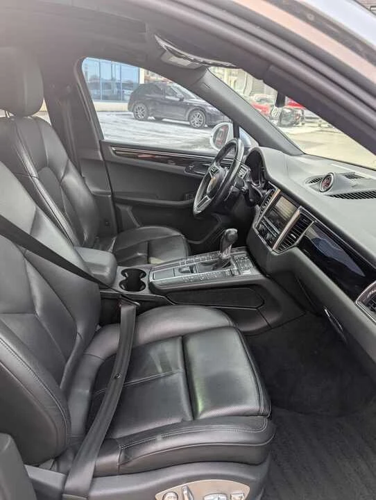 2016 Porsche Macan S - Image 18 of 20