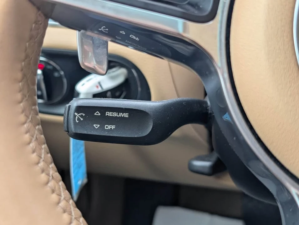 2016 Porsche Macan S - Image 18 of 20