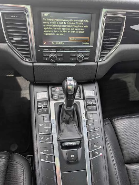 2016 Porsche Macan S - Image 6 of 14