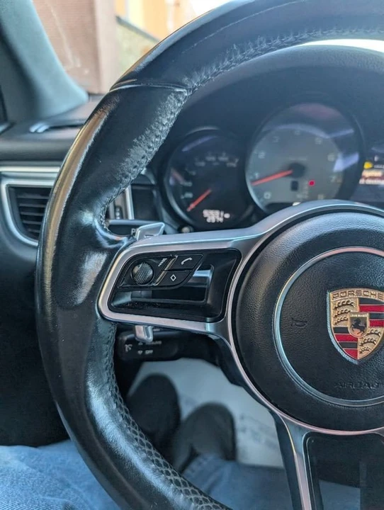 2016 Porsche Macan S - Image 13 of 20