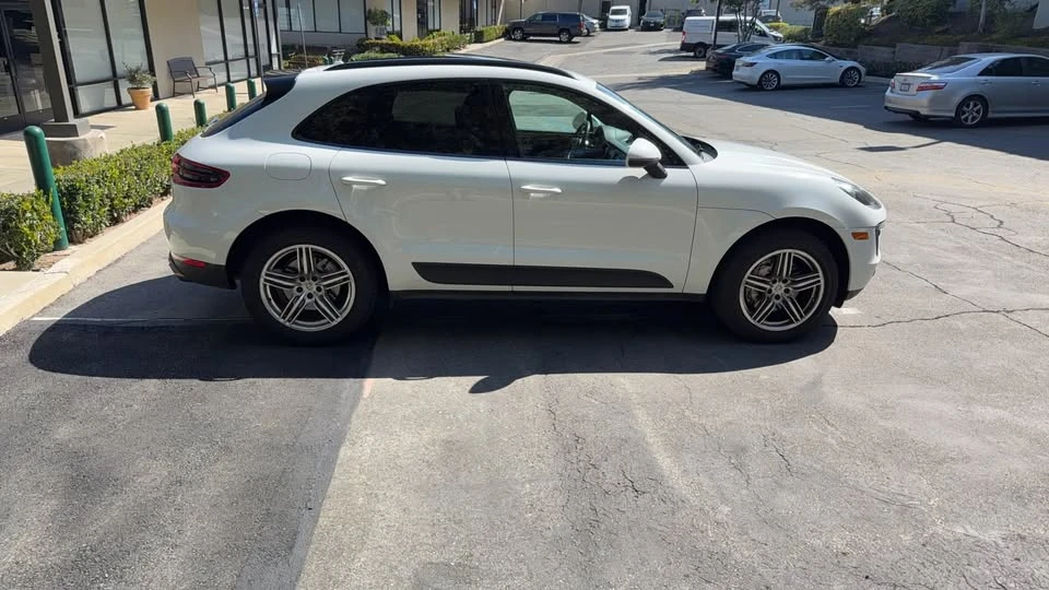 2016 Porsche Macan S - Image 5 of 10