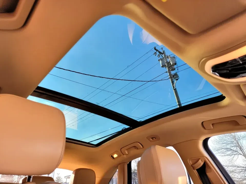 2016 Porsche Macan S - Image 18 of 20