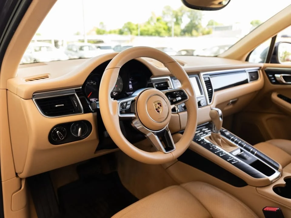 2016 Porsche Macan S - Image 6 of 16