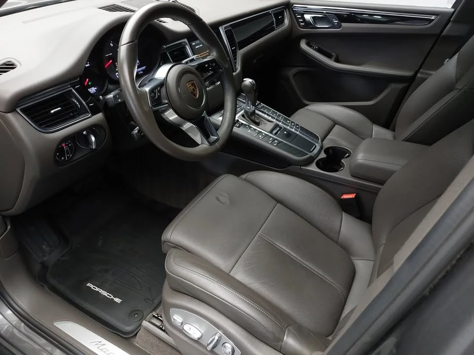 2016 Porsche Macan S - Image 7 of 9
