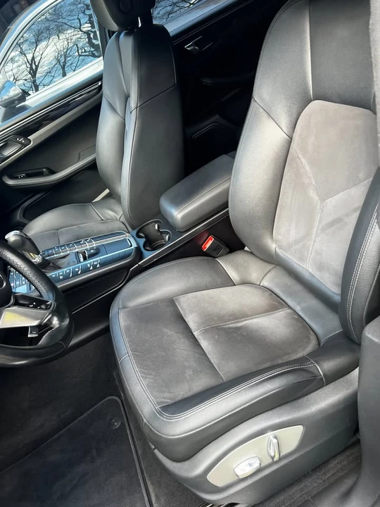 2016 Porsche Macan S - Image 12 of 18