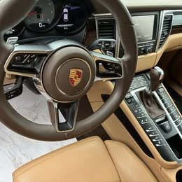 2016 Porsche Macan S - Image 9 of 17
