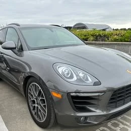 2016 Porsche Macan S - Image 13 of 17