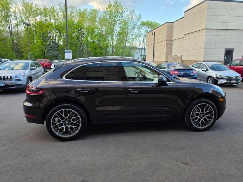 2016 Porsche Macan S - Image 8 of 20