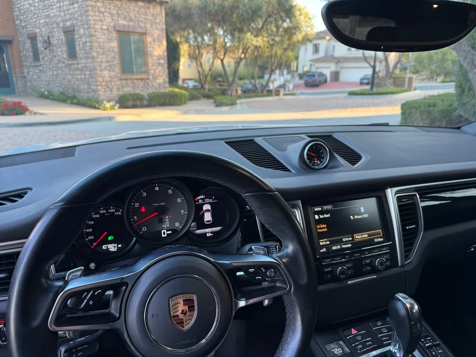 2016 Porsche Macan S - Image 19 of 20