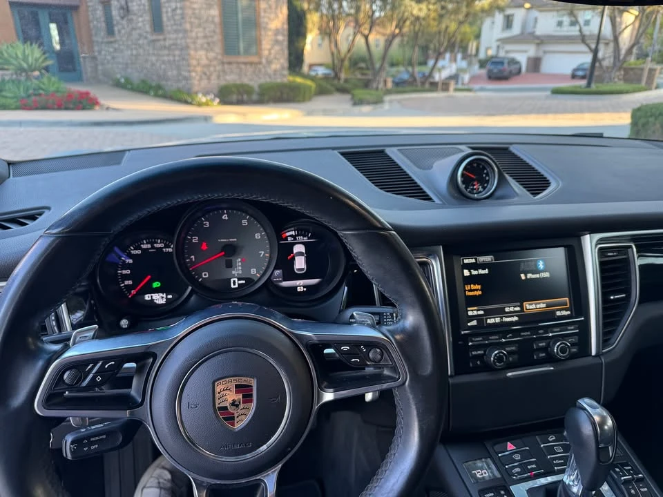 2016 Porsche Macan S - Image 18 of 20