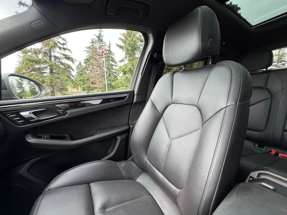 2016 Porsche Macan S - Image 12 of 19