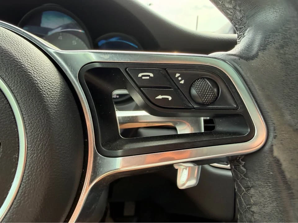 2016 Porsche Macan S - Image 17 of 19
