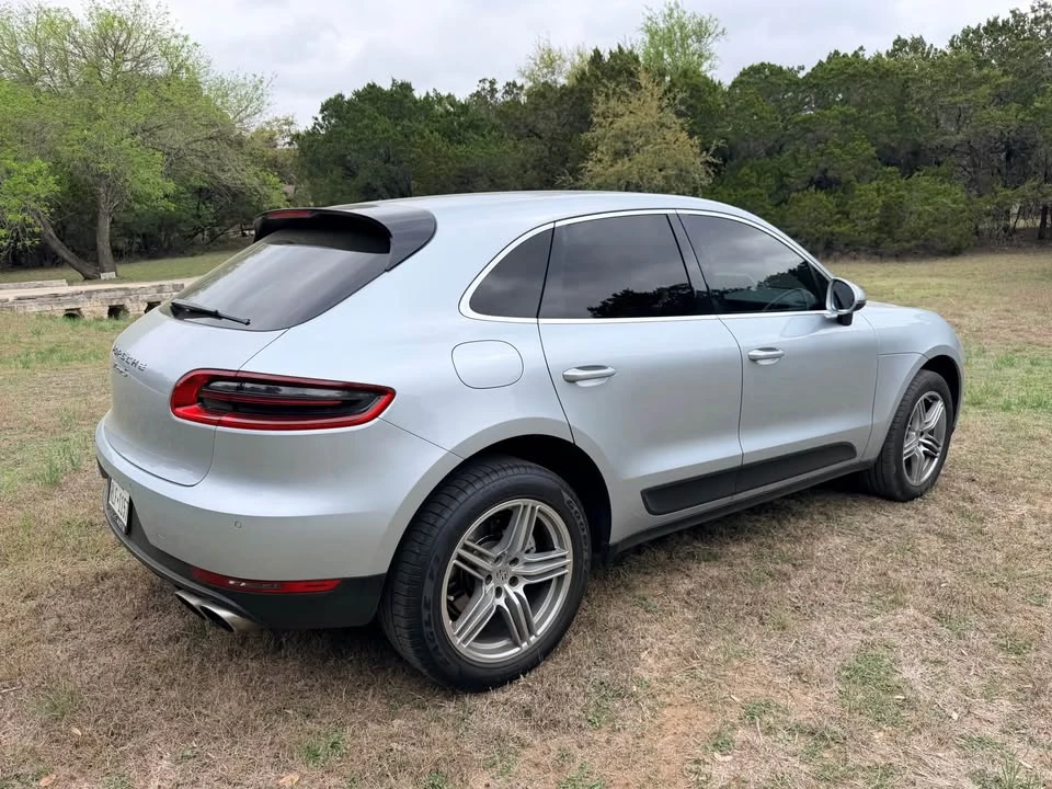 2016 Porsche Macan S - Image 12 of 19