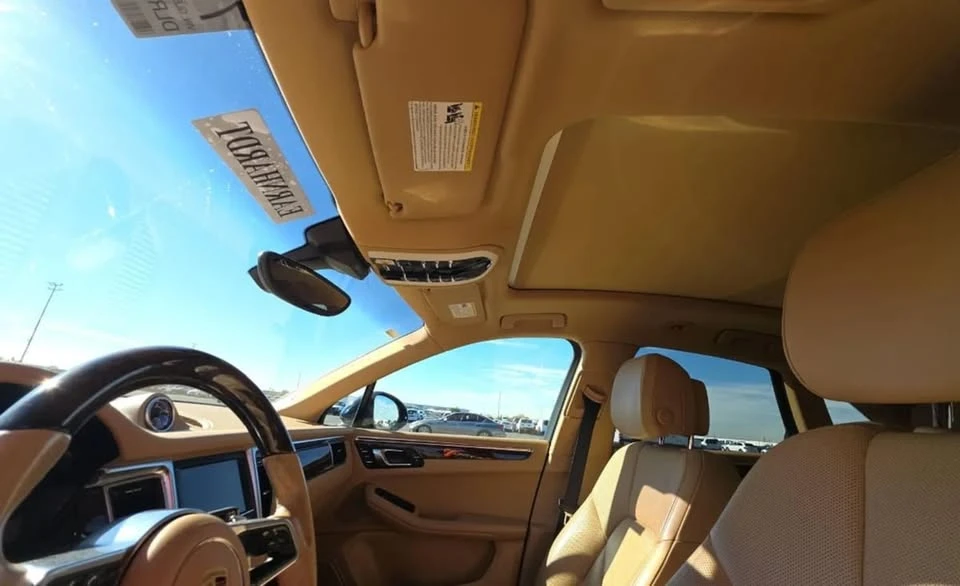 2016 Porsche Macan S - Image 8 of 9