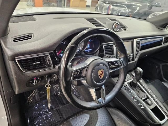 2016 Porsche Macan S - Image 7 of 20