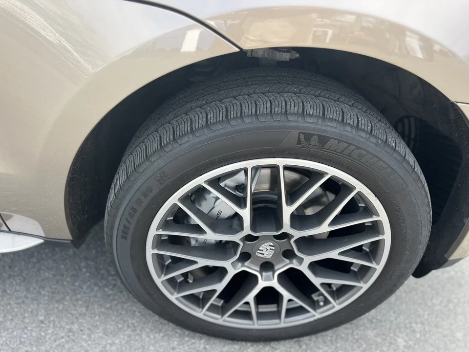 2016 Porsche Macan S - Image 15 of 18