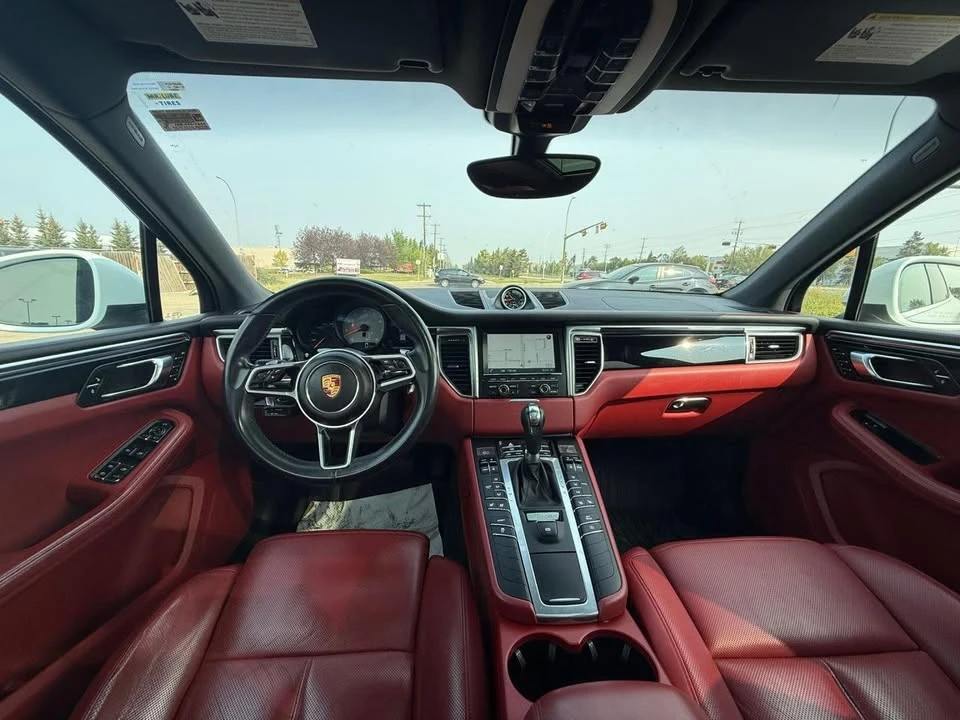2016 Porsche Macan S - Image 9 of 11
